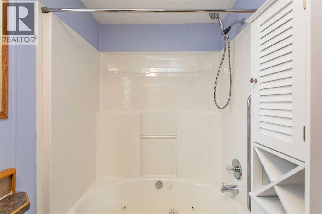 4905 Doncaster Avenue, Red Deer