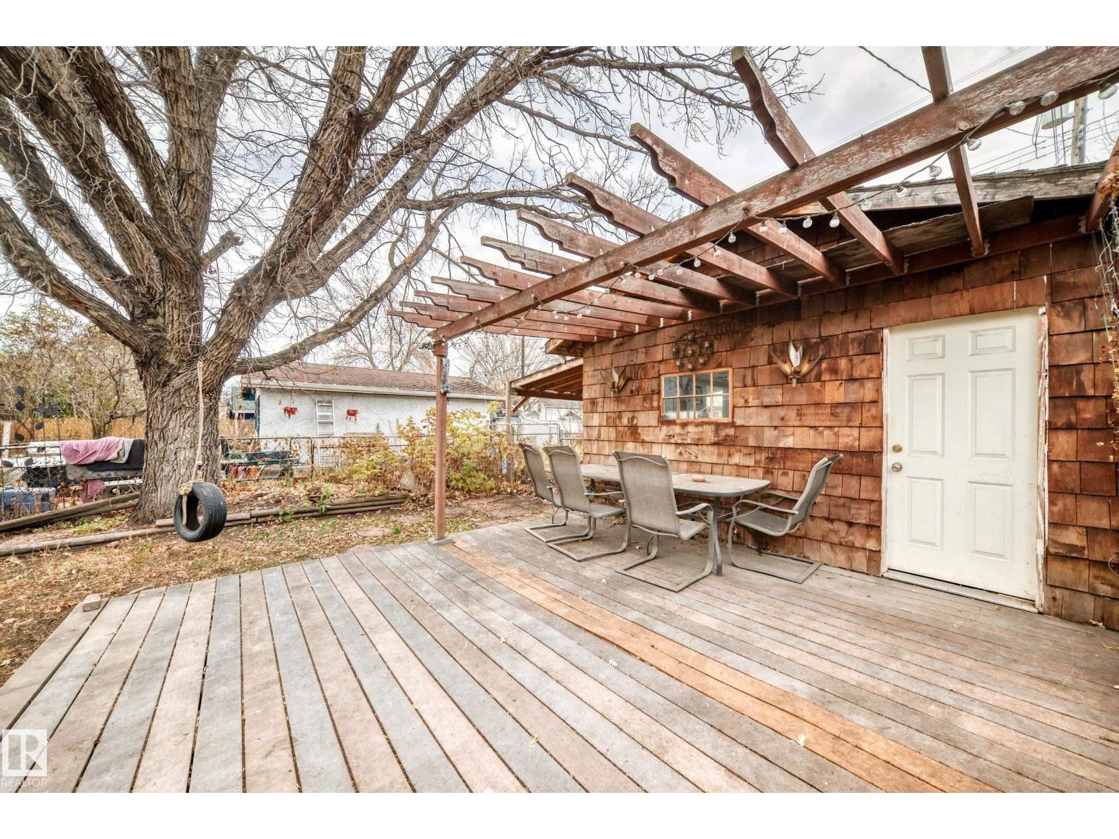 11619 96 ST NW, Edmonton