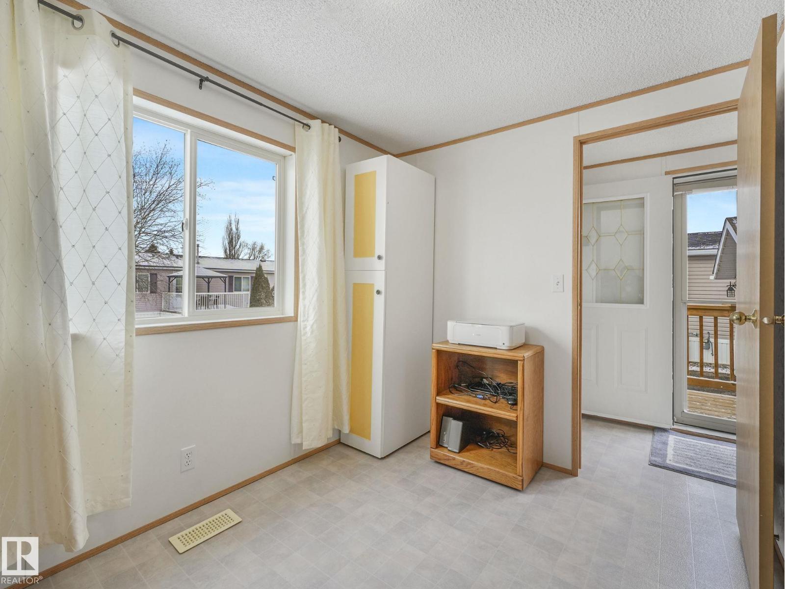 151 3400 48 ST, Stony Plain
