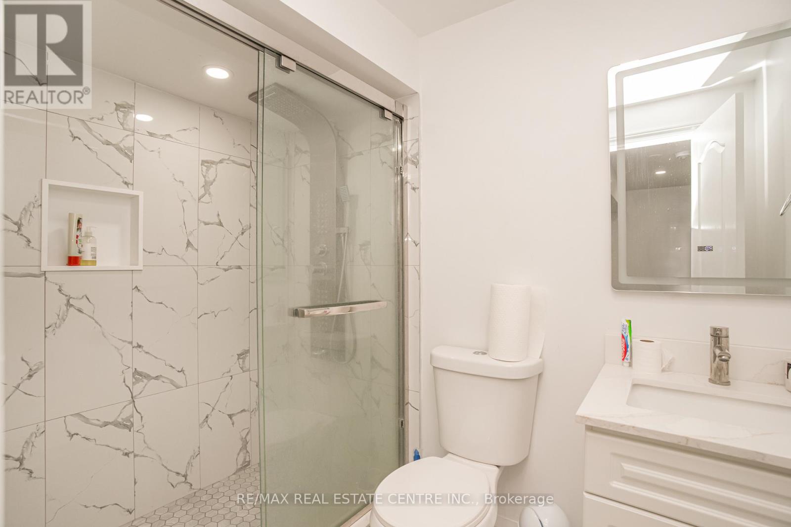 11 WINTERTON COURT - 29