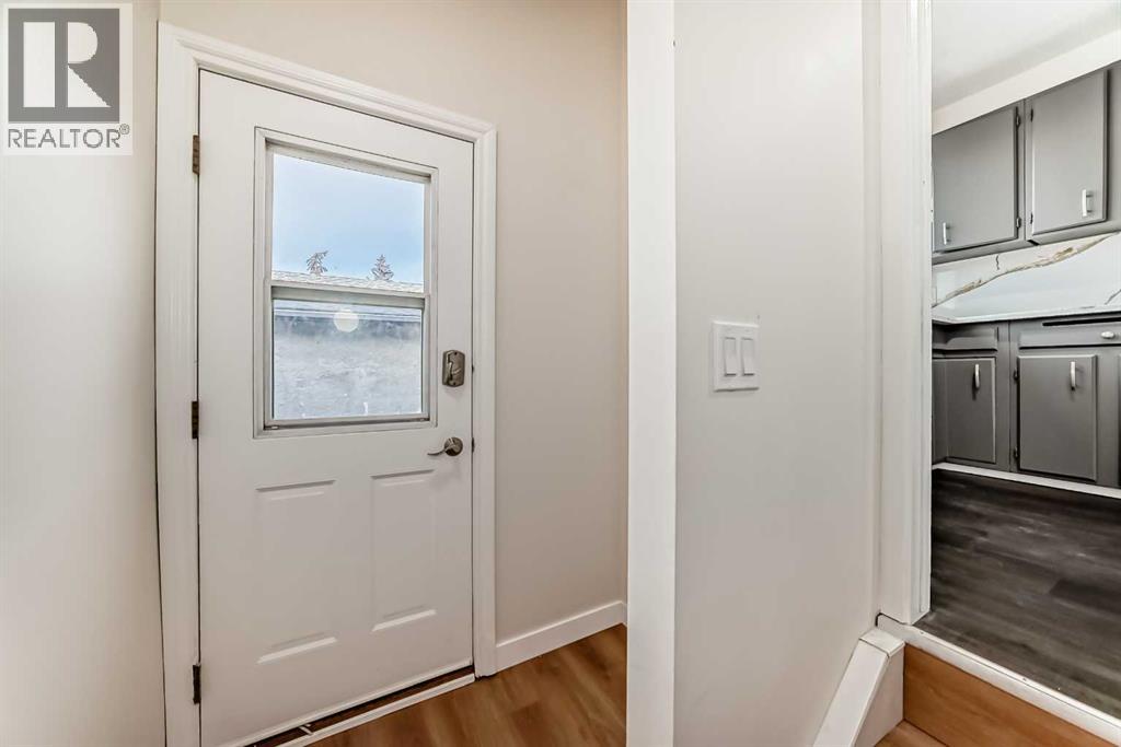 404 Acacia Drive SE - 20