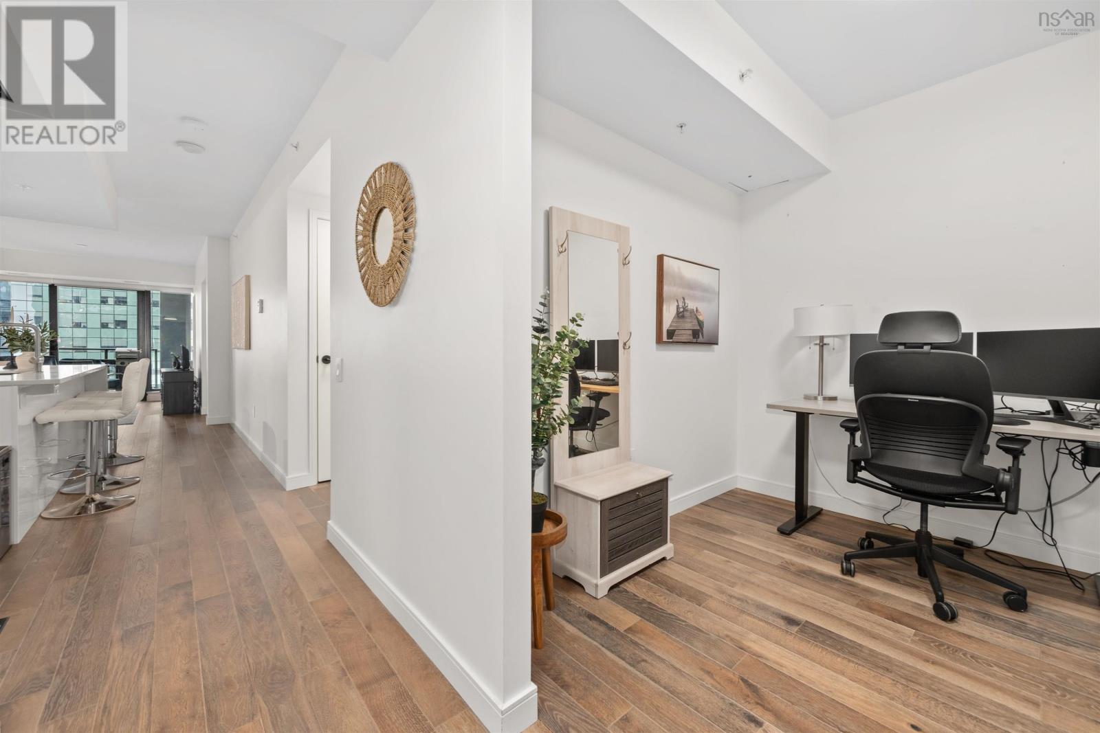 Property 4 of 35 of 1501 1650 Granville Street