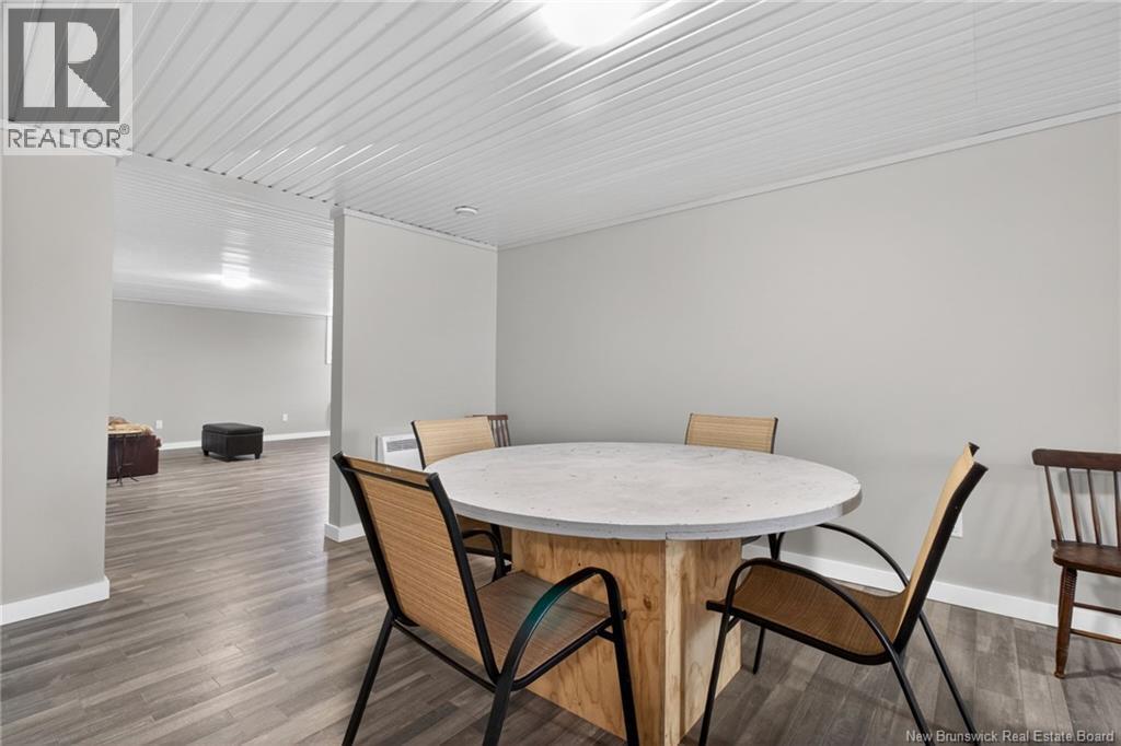 949 Elmwood Drive - 34