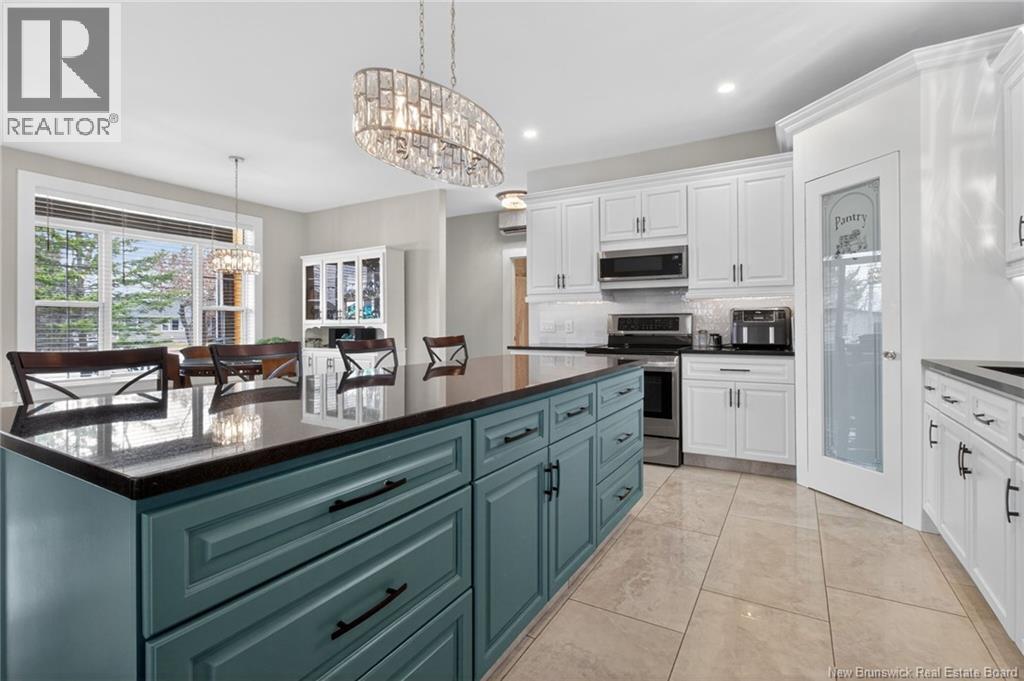 949 Elmwood Drive - 4