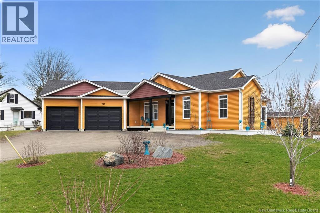 949 Elmwood Drive - 43