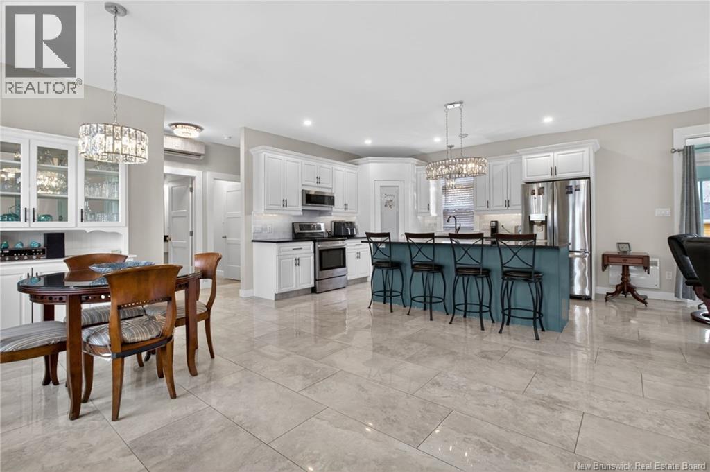 949 Elmwood Drive - 5