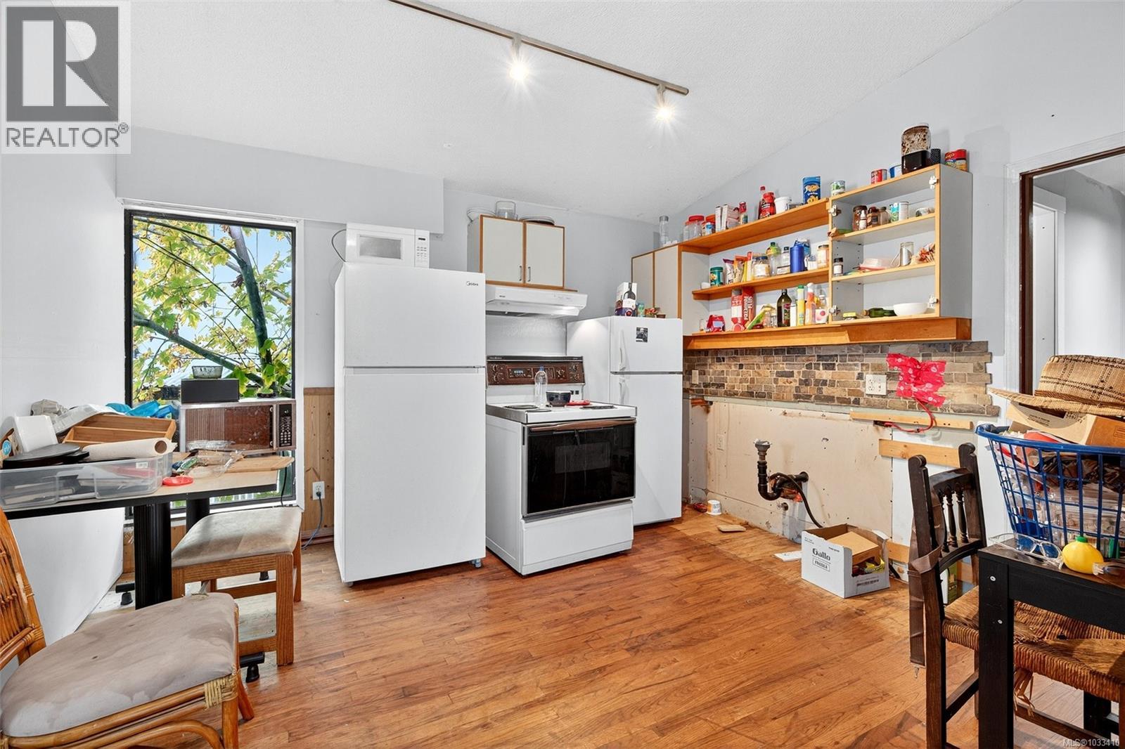  2486 Jeanine Drive, Langford