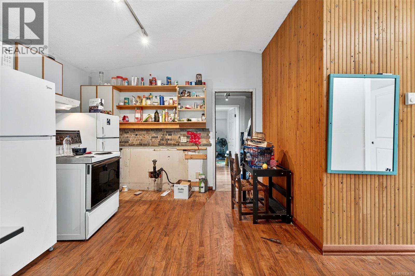  2486 Jeanine Drive, Langford