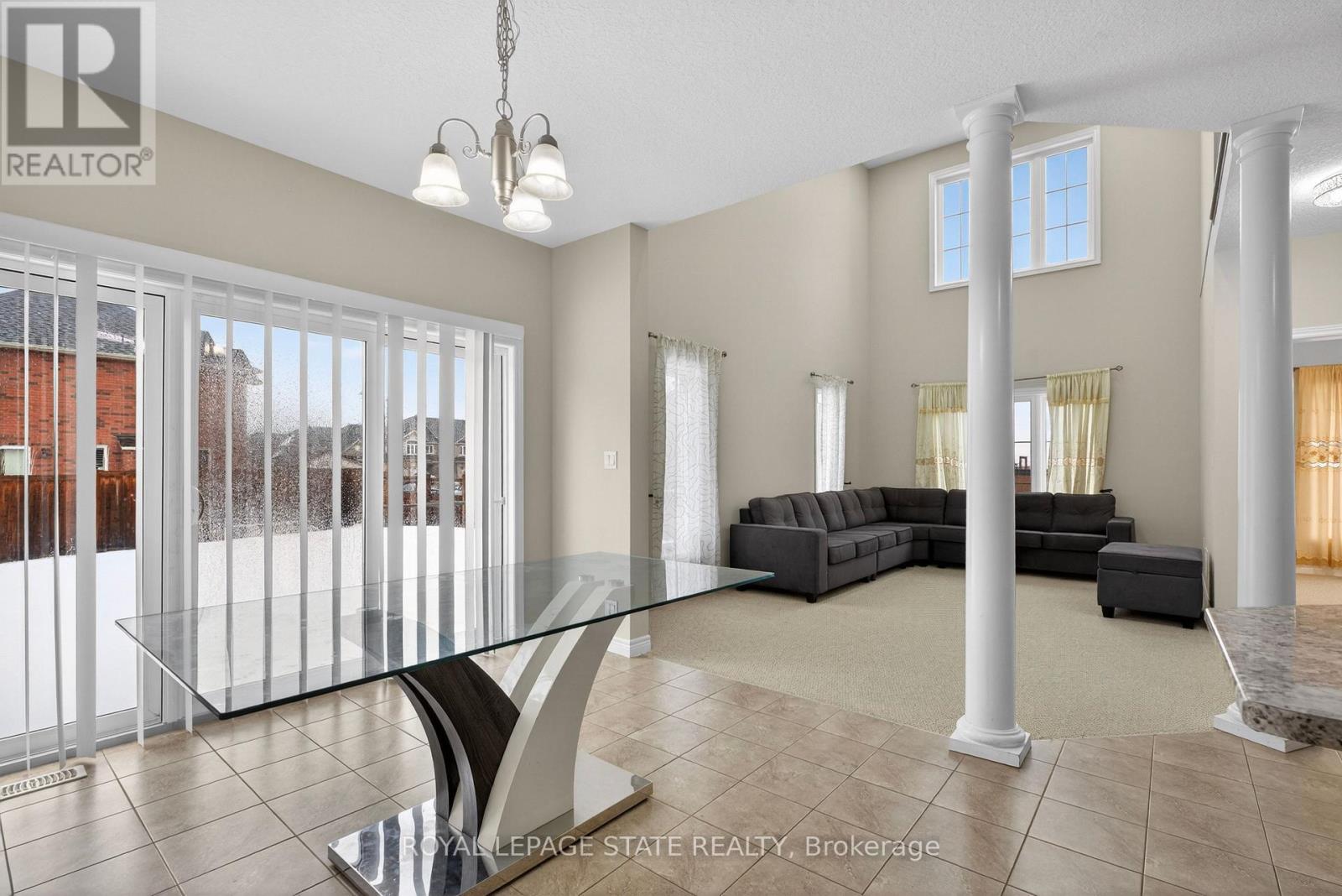 79 DOLOMITI COURT - 15