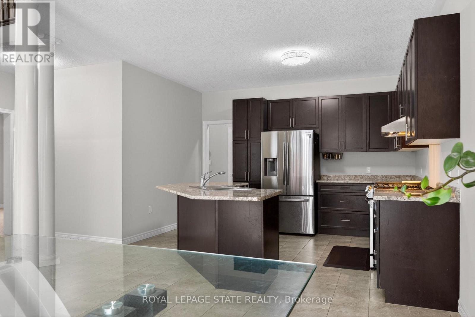 79 DOLOMITI COURT - 17