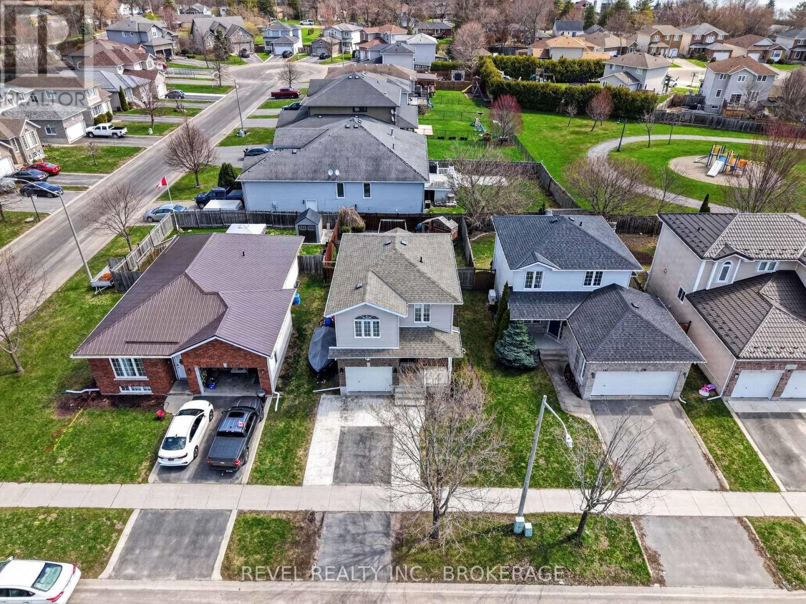 129 AMY LYNN DRIVE - 31