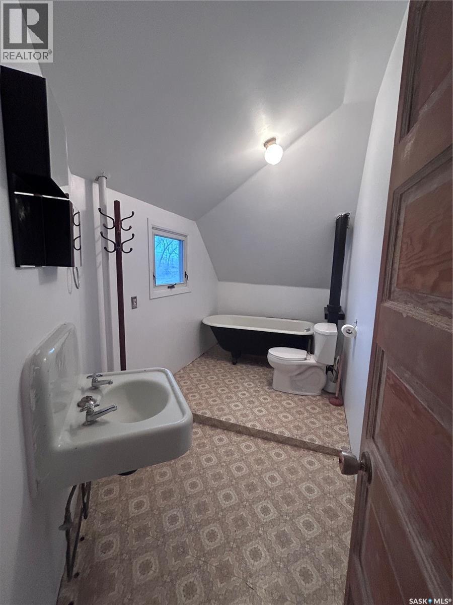 935 4th STREET - 36