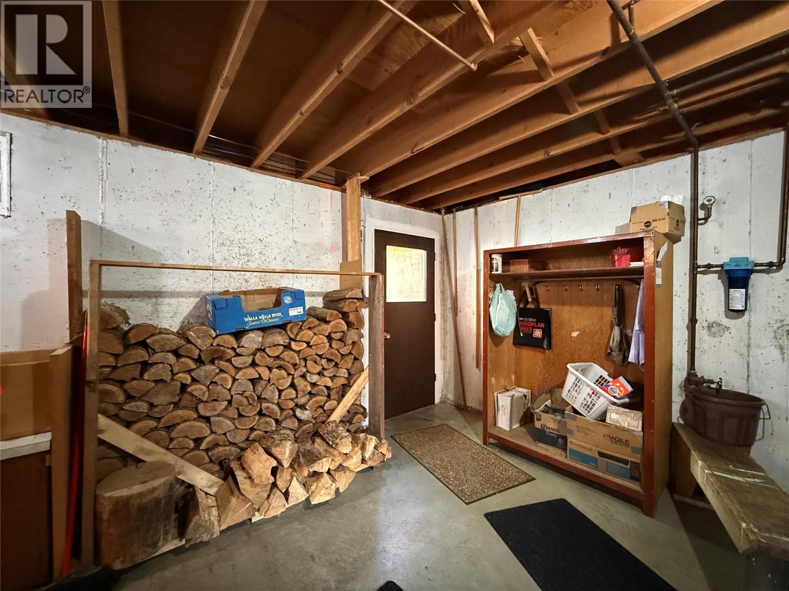 6915 Kimoff Road - 38