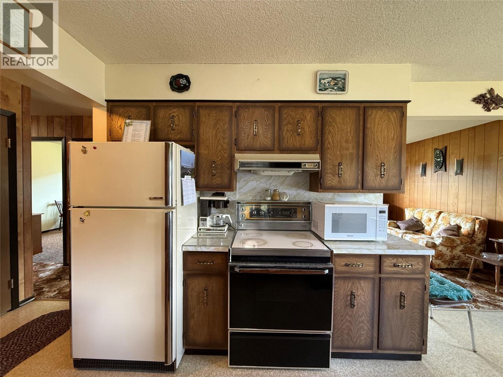 6915 Kimoff Road - 22