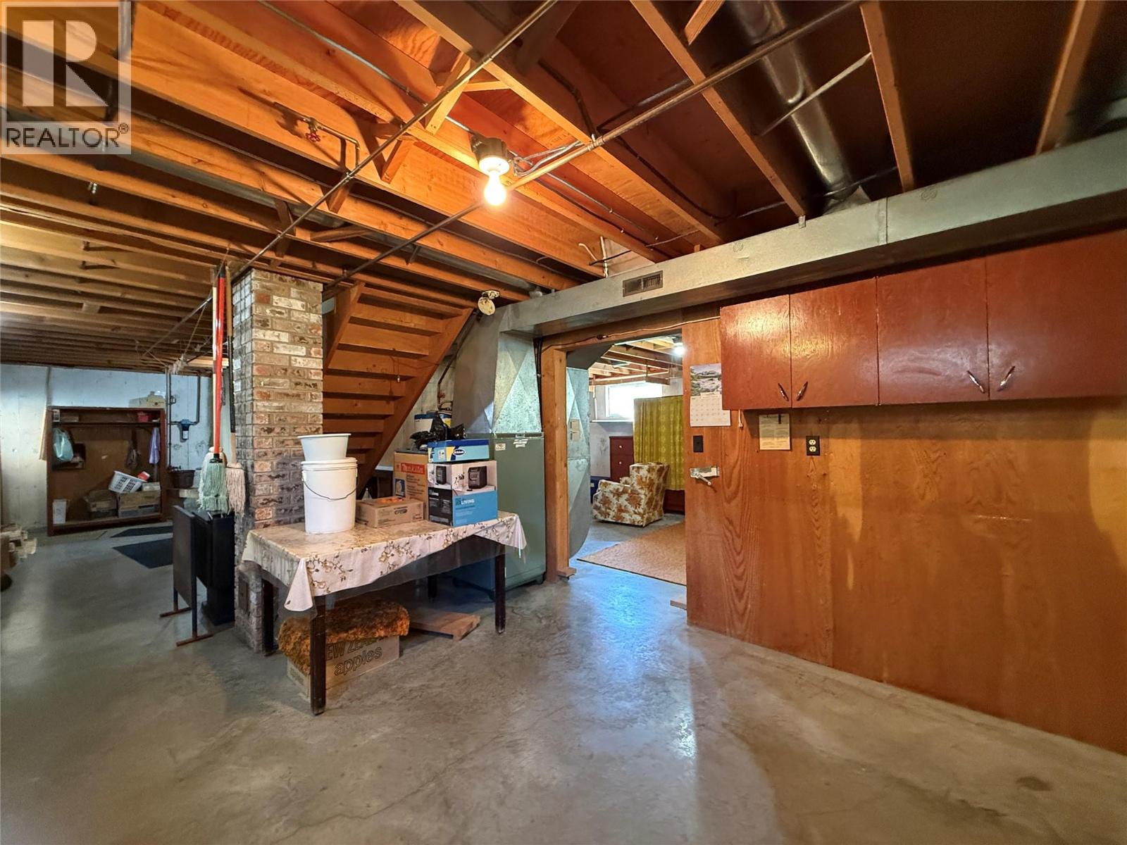 6915 Kimoff Road - 37