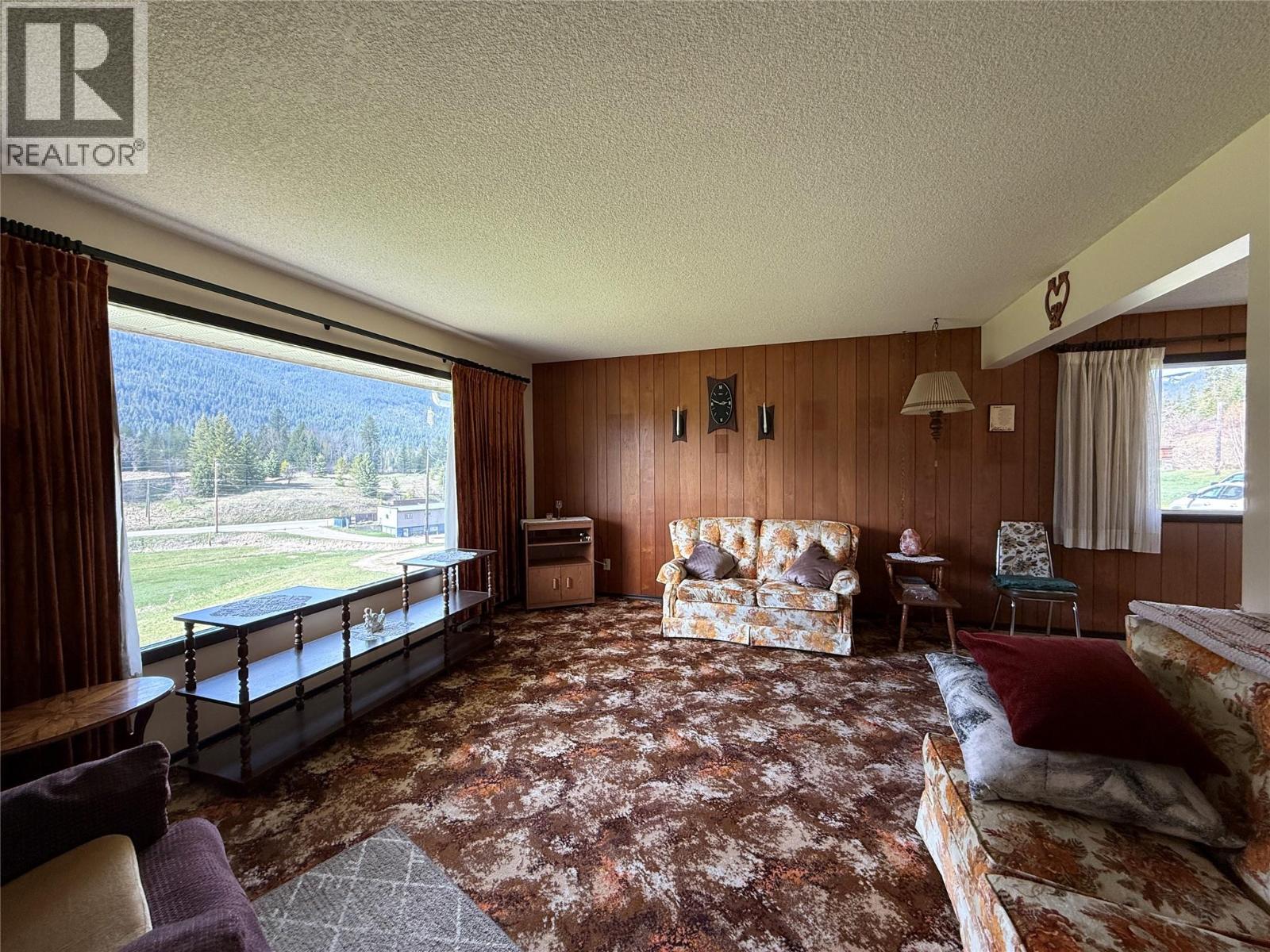 6915 Kimoff Road - 16