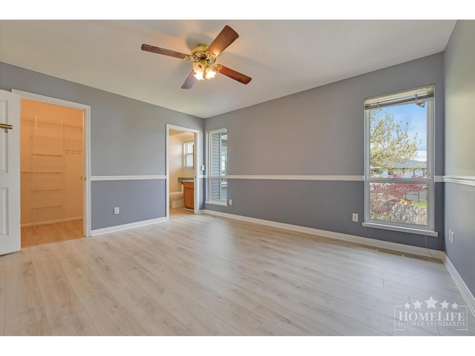 4 Bed, 2 Bath House for Rent in Surrey – Upper House 6375 187A STREET, Surrey - Image 14