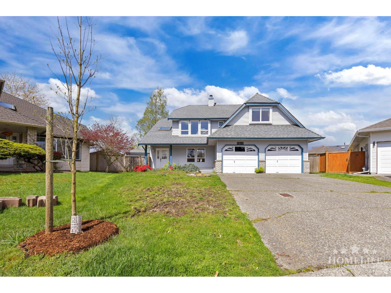 4 Bed, 2 Bath House for Rent in Surrey – Upper House 6375 187A STREET, Surrey - Image 20
