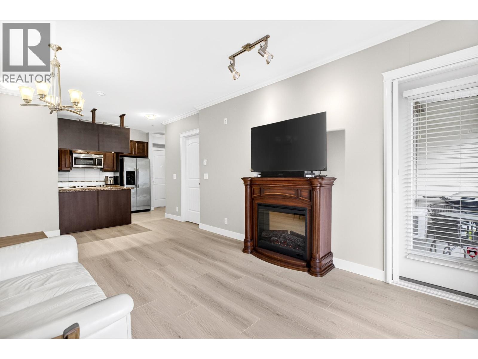 211 12525 190A STREET, Pitt Meadows
