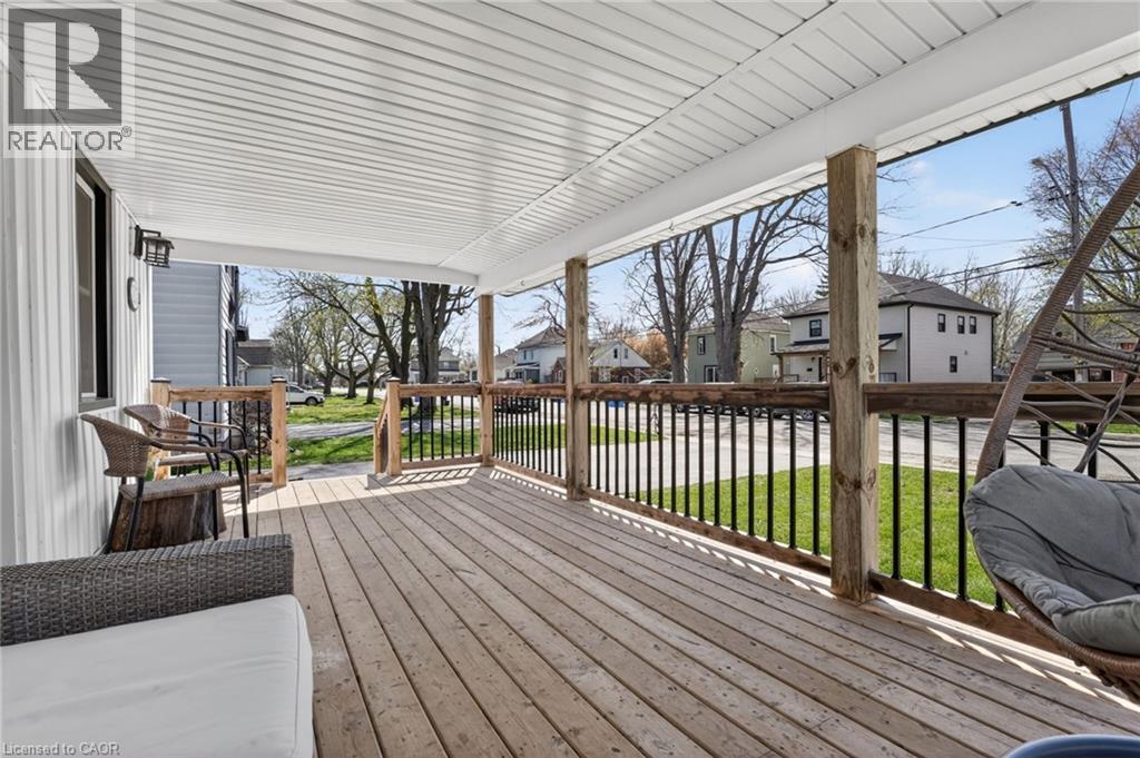 127 CROSS Street W, Dunnville, Ontario, N1A1N3 — Photo 8
