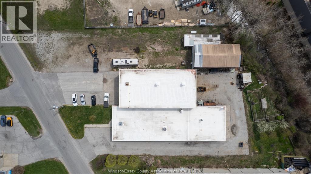 1725 ROSSI DRIVE, Tecumseh, Ontario, N8A6J3 — Photo 5