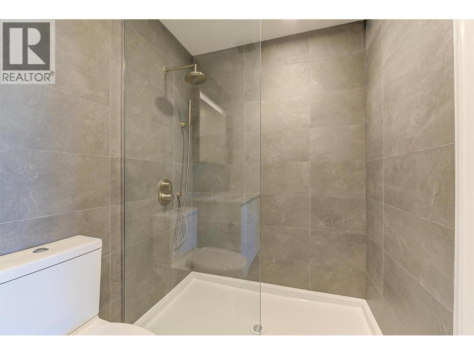 #208 2780 Olalla Road - 21