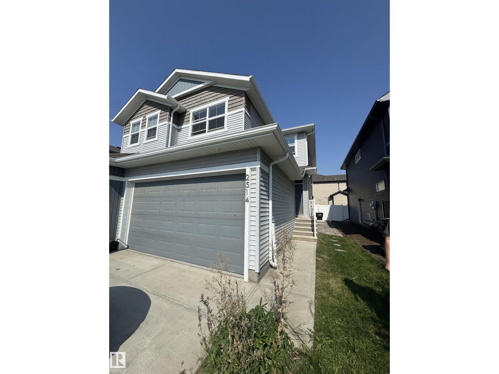 2514/2518 151a AV NW, Edmonton