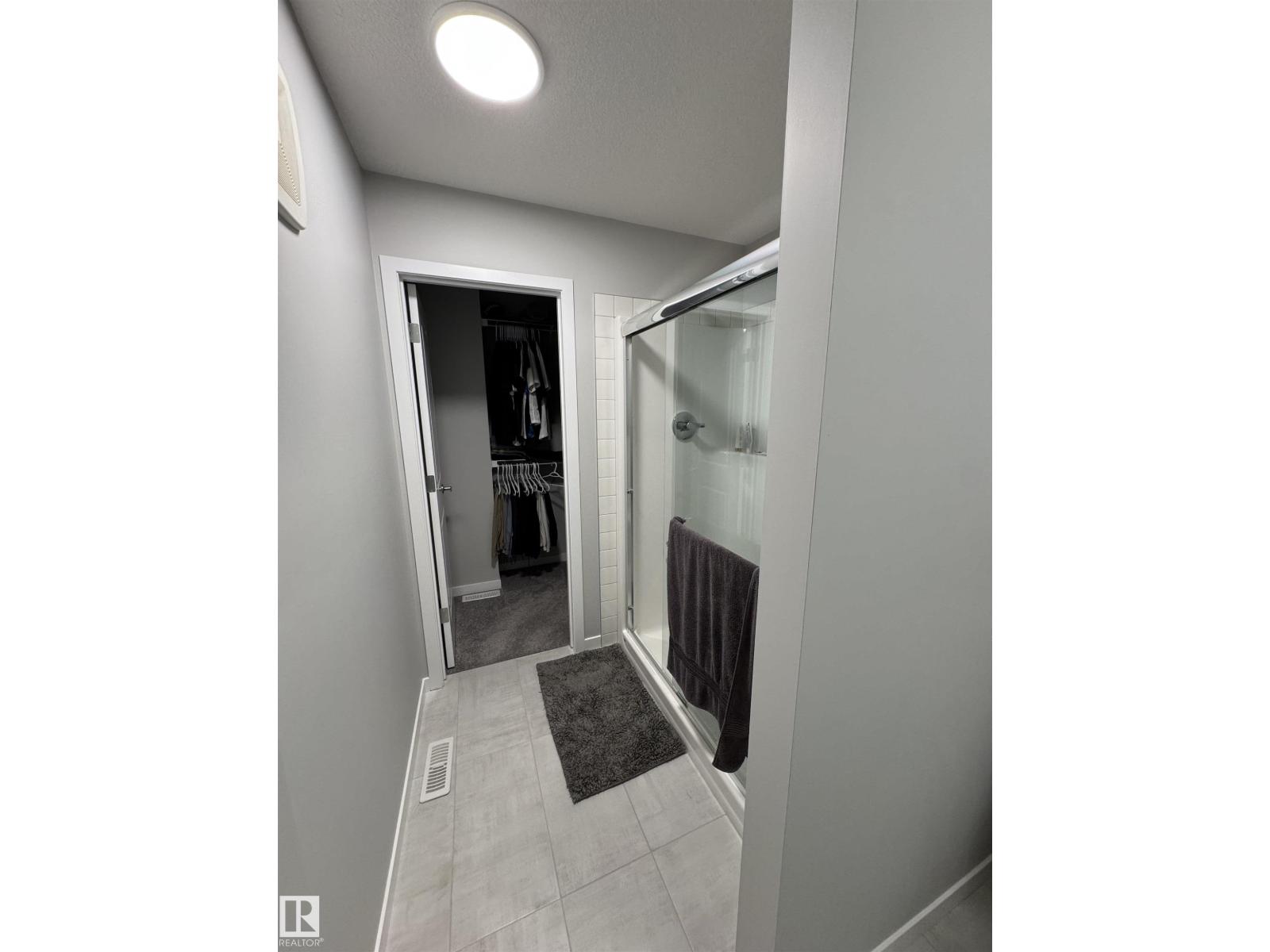 2514/2518 151a AV NW, Edmonton