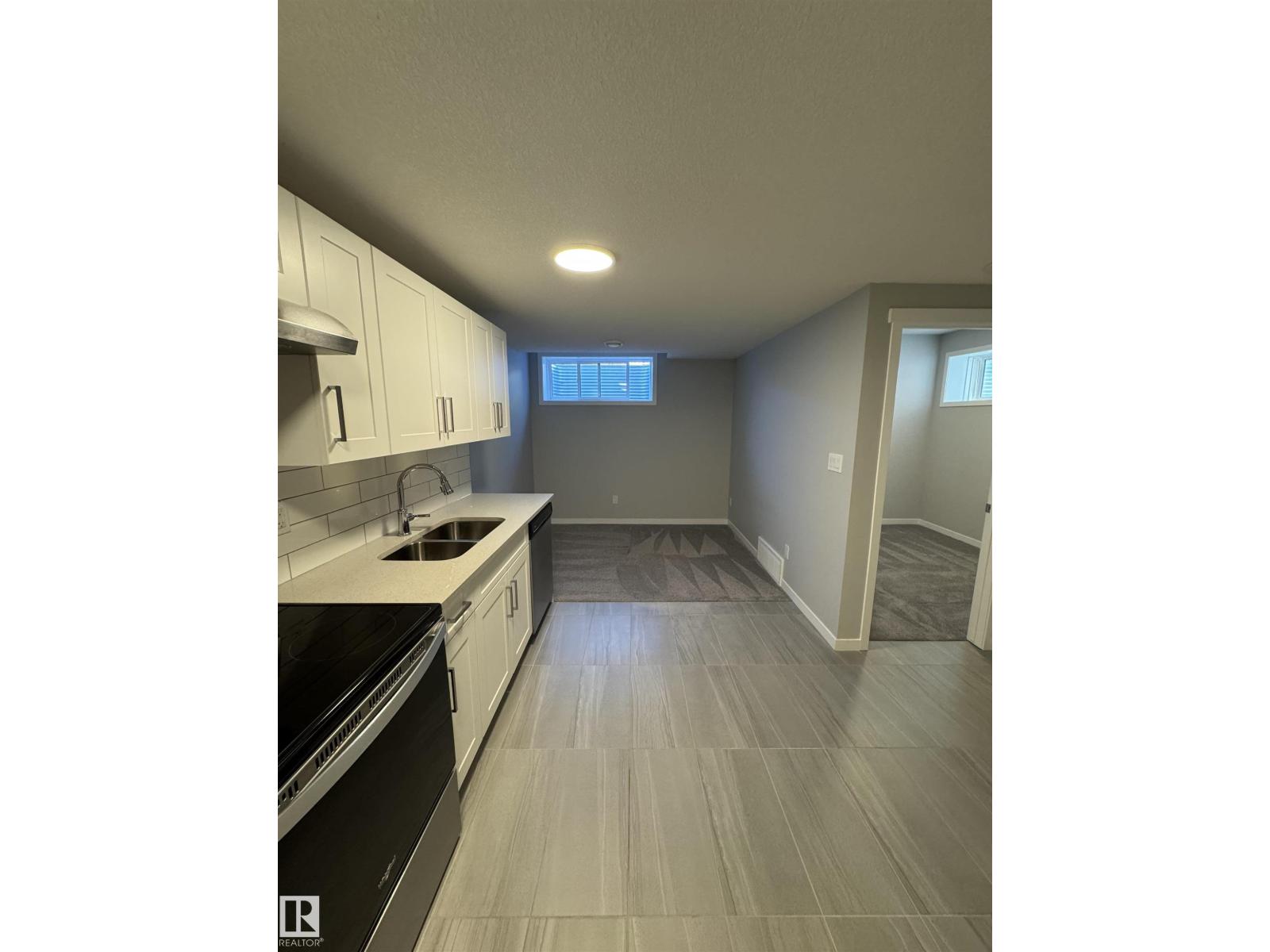 2514/2518 151a AV NW, Edmonton