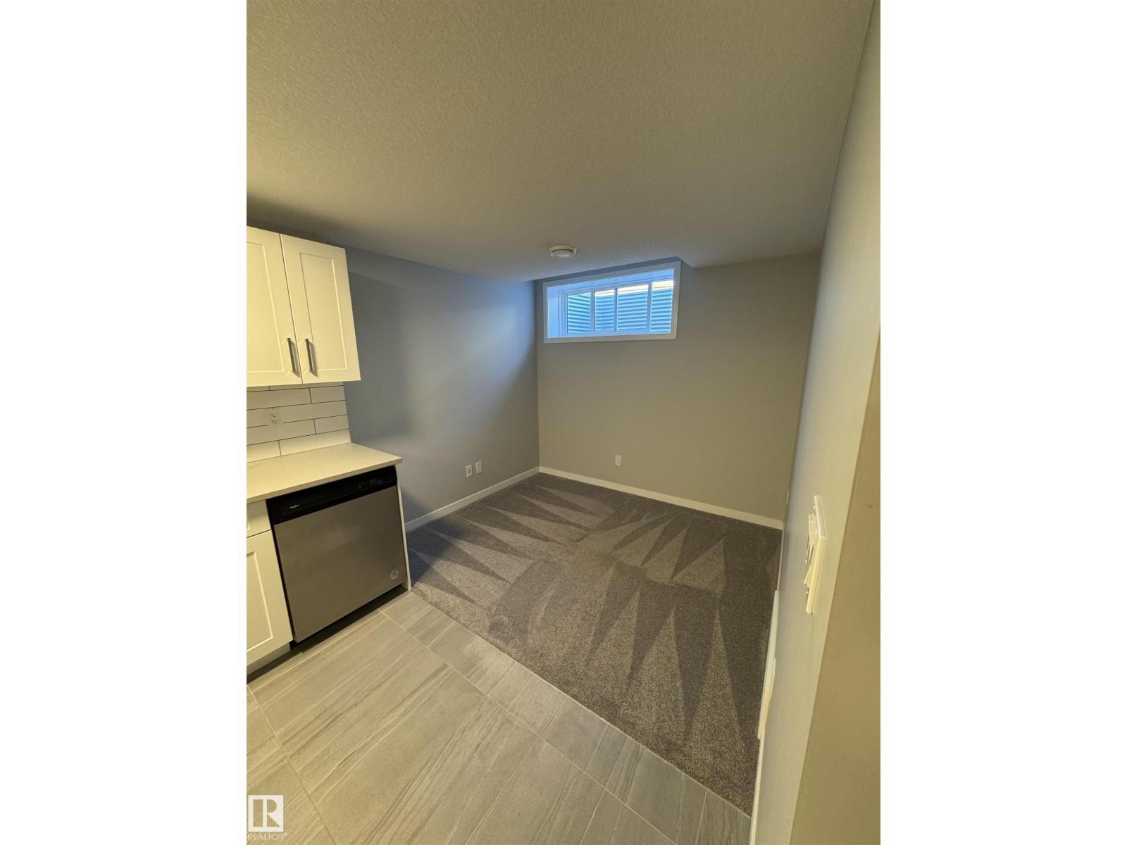 2514/2518 151a AV NW, Edmonton