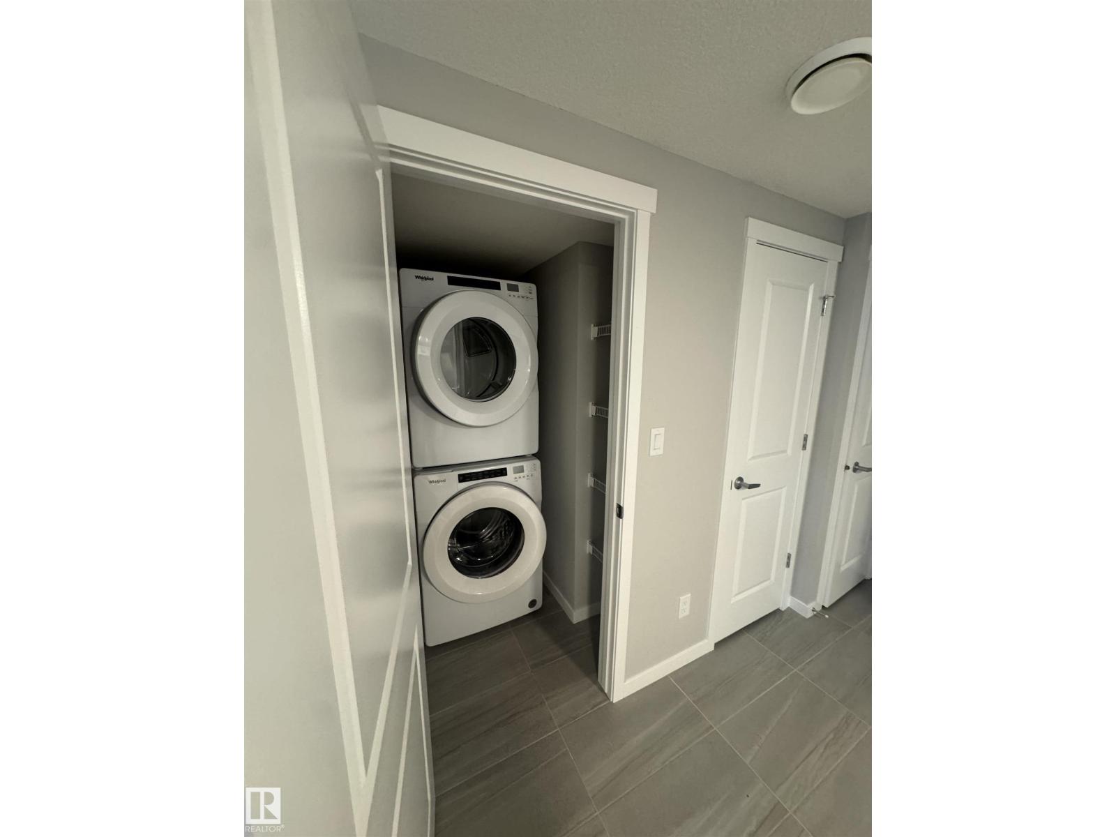 2514/2518 151a AV NW, Edmonton
