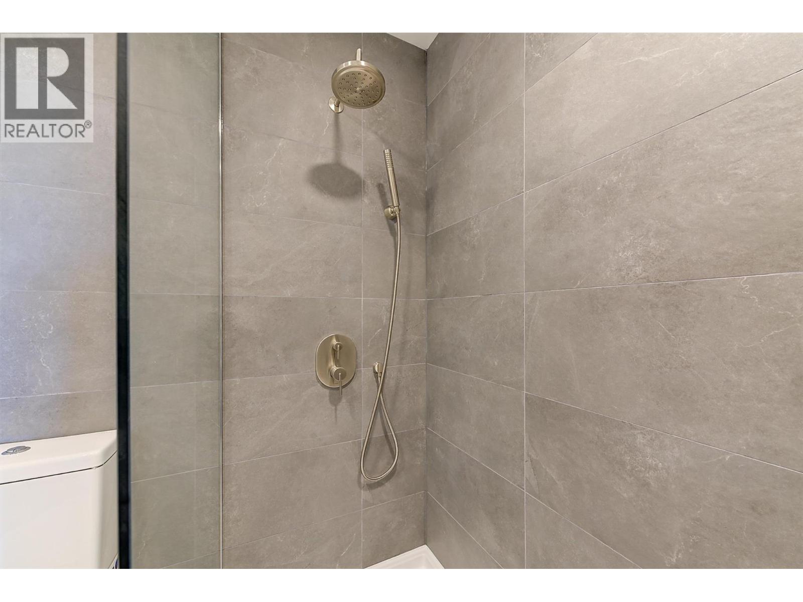 #208 2780 Olalla Road - 23