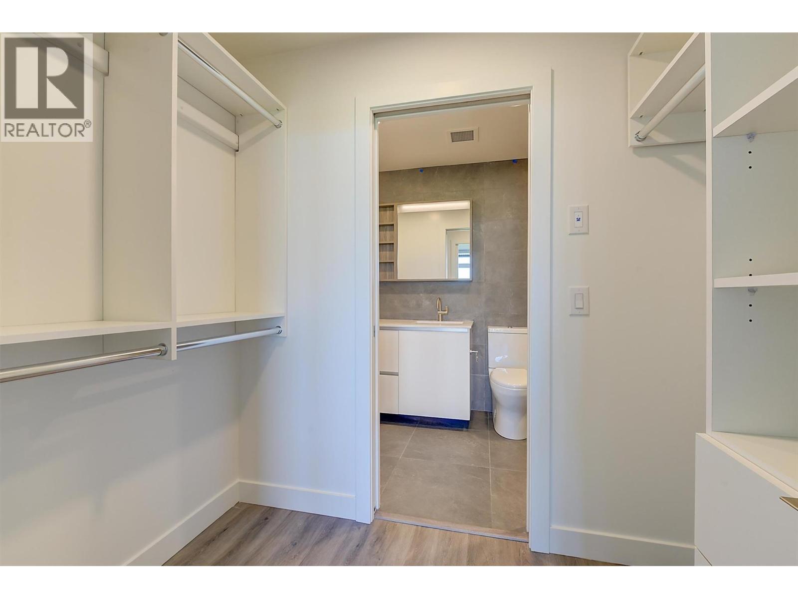 #208 2780 Olalla Road - 19