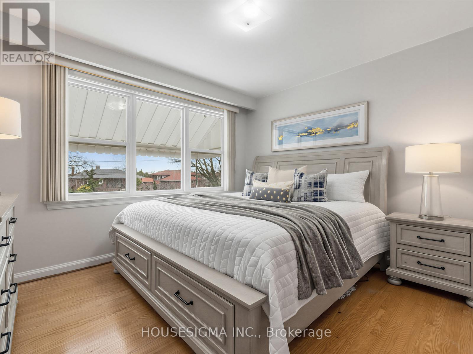 169 SLOANE AVENUE - 18