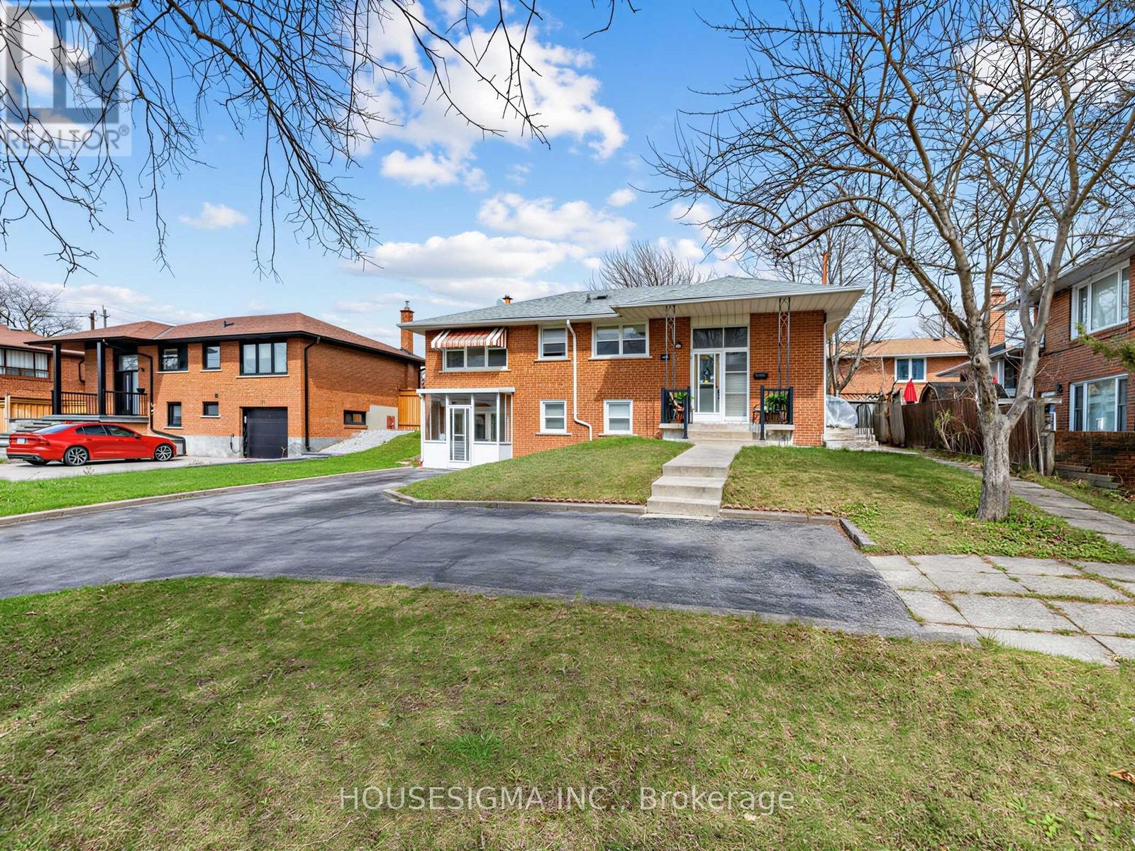 169 SLOANE AVENUE - 2