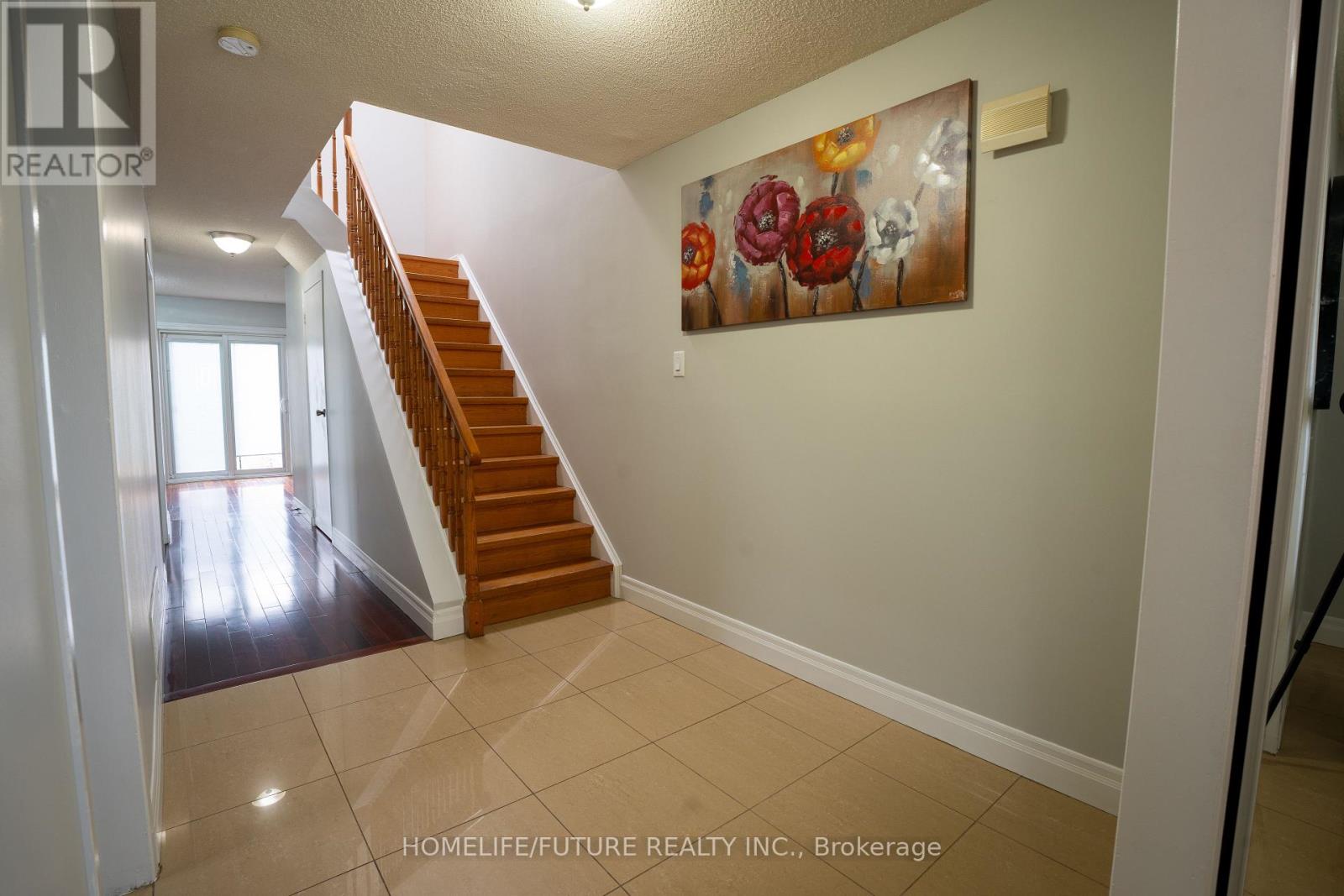 25 SHADY HOLLOW DRIVE — photo 6