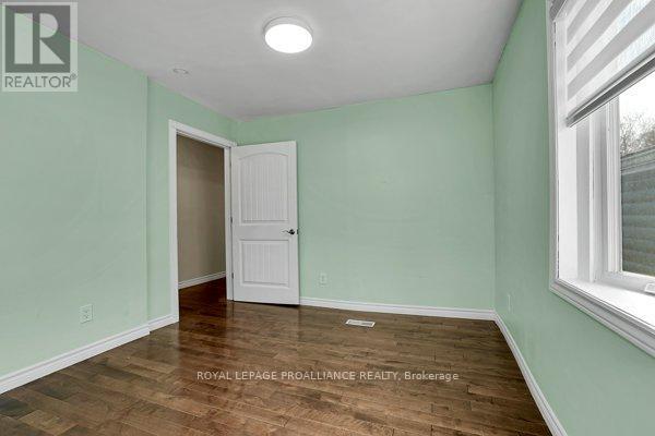 105 A&B BERNARD LONG ROAD — photo 19