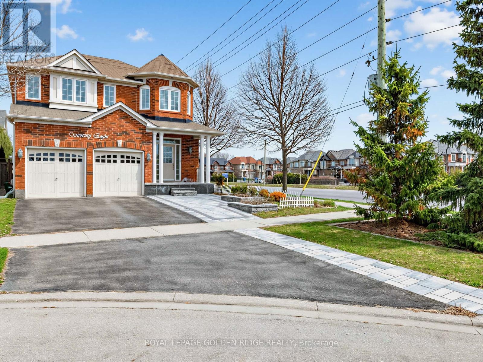 78 BULMER CRESCENT - 2