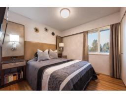 9089 Pemberton Place, Delta, BC V4C3J6 Photo 16