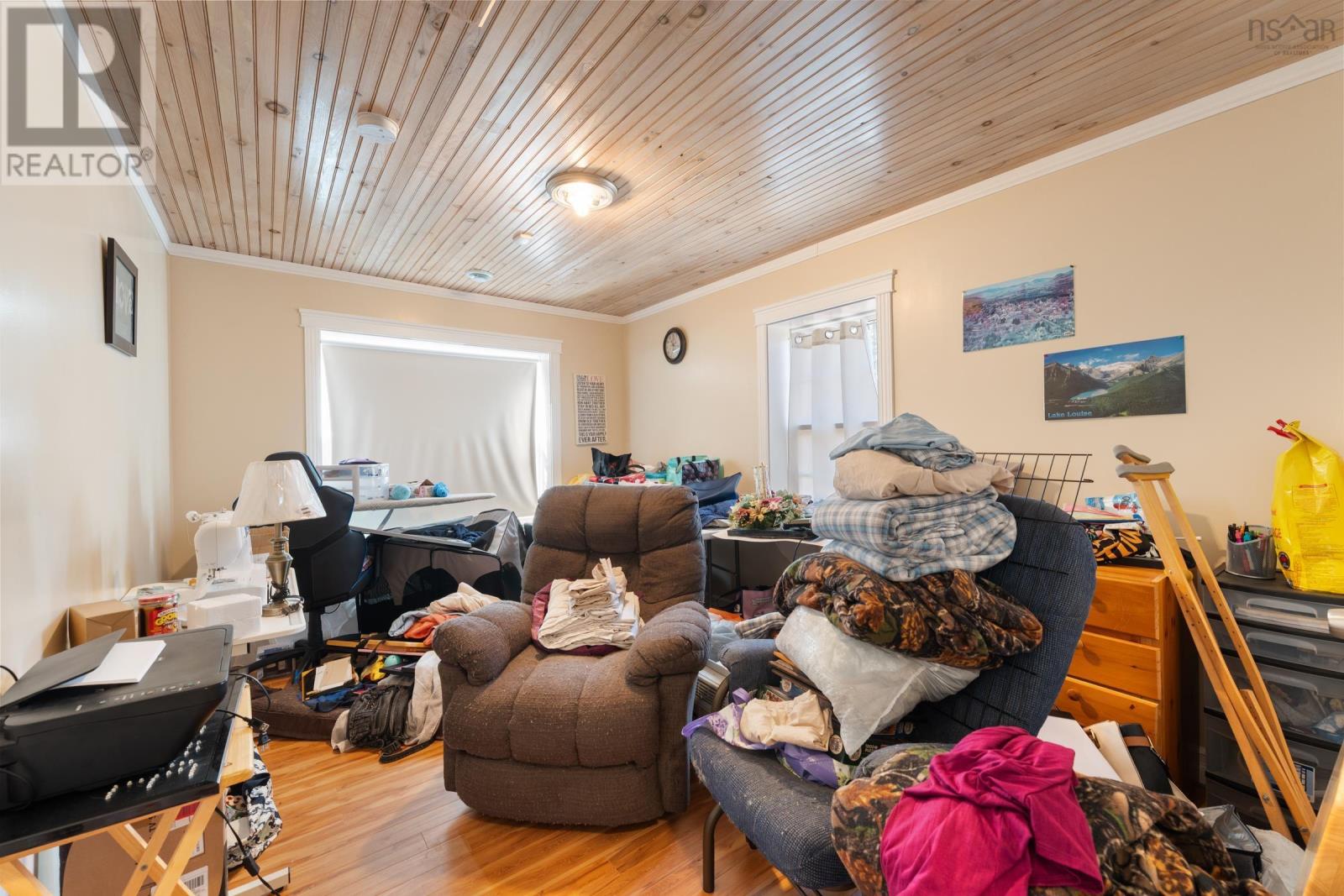 Property 26 of 40 of 3152 Shore Road W