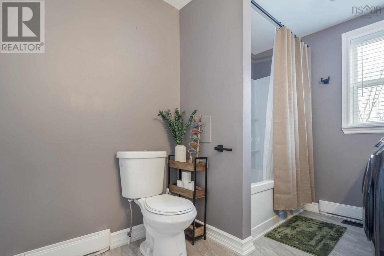 Property 17 of 31 of 1460 Park Road