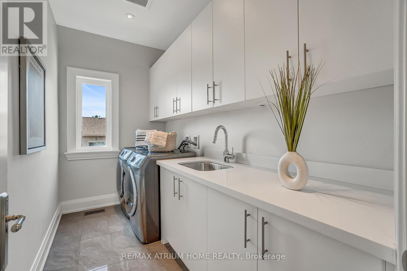 96 STUART AVENUE — photo 44