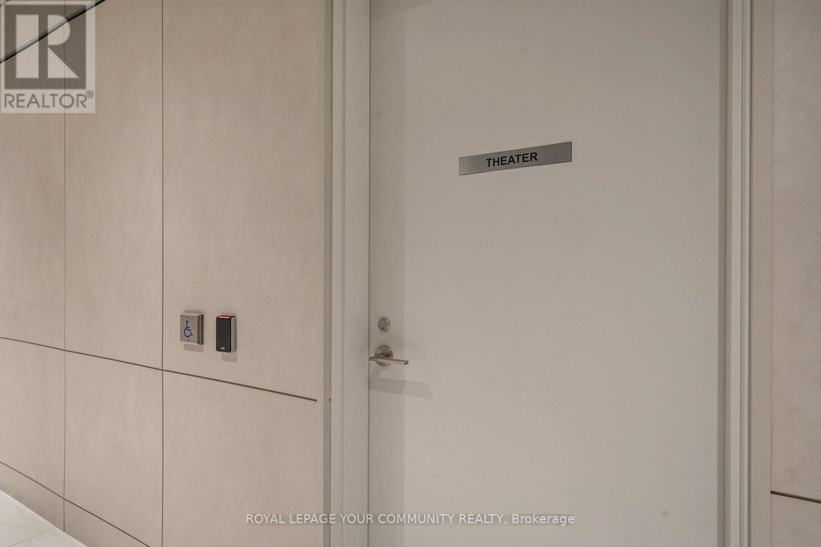 224 - 50 UPPER MALL WAY — photo 20