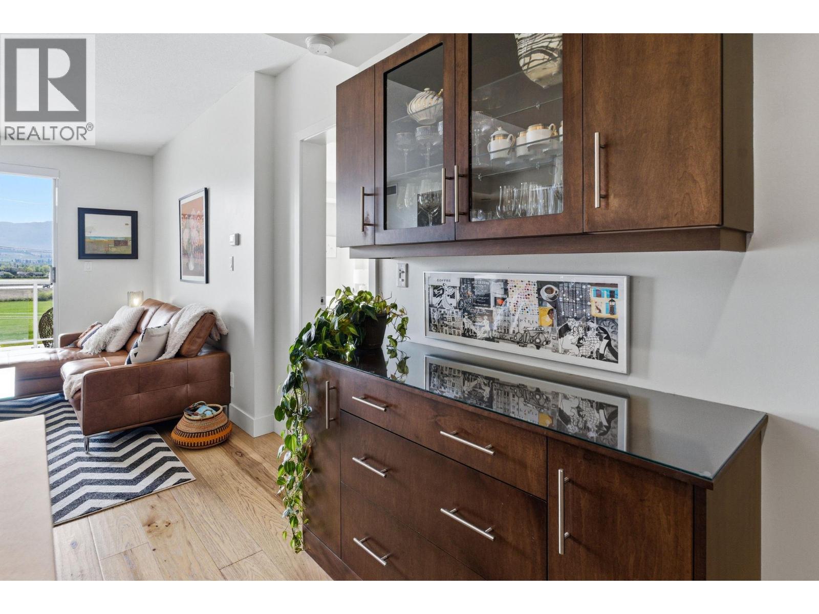 2040 Springfield Road Unit# 402, Kelowna