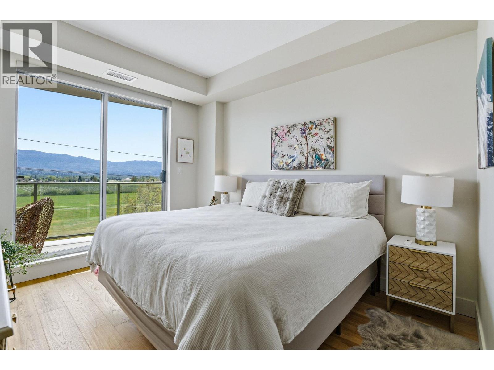 2040 Springfield Road Unit# 402, Kelowna