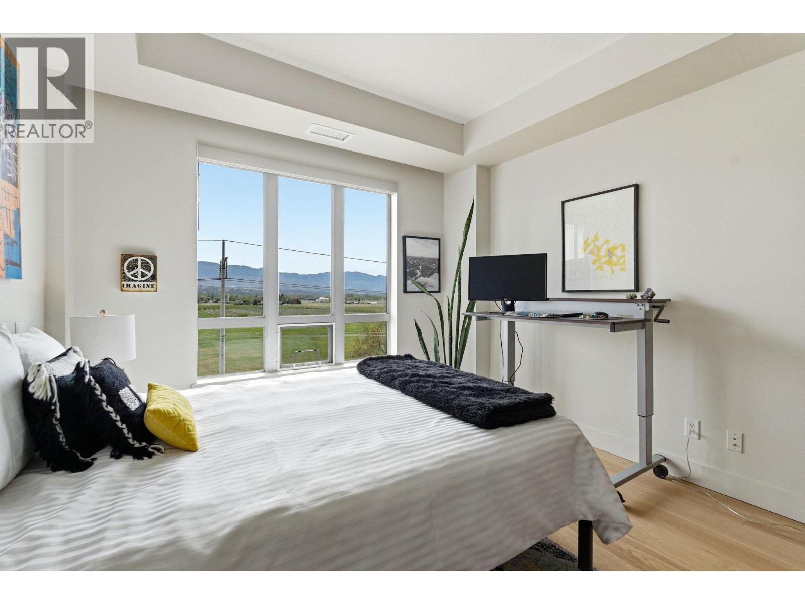 2040 Springfield Road Unit# 402, Kelowna