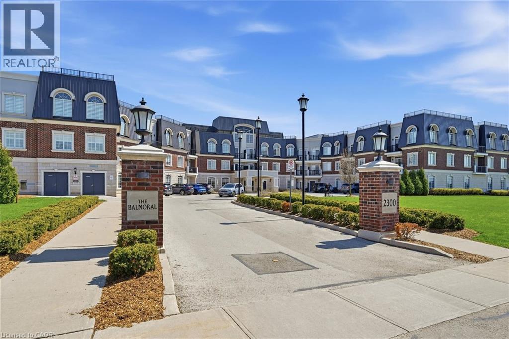 2300 UPPER MIDDLE Road W Unit# 304, Oakville, Ontario, L6M0T4 — Photo 2