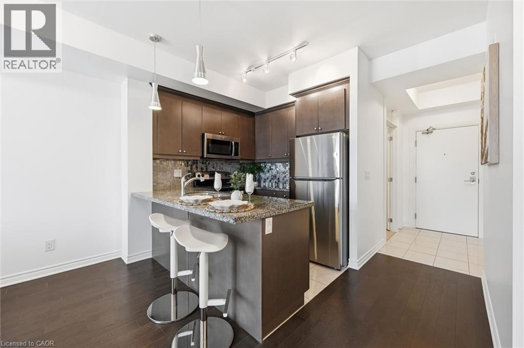 2300 UPPER MIDDLE Road W Unit# 304, Oakville, Ontario, L6M0T4 — Photo 9