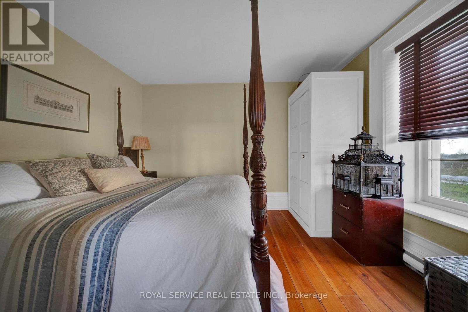 Main Floor Bedroom or a Study/Office