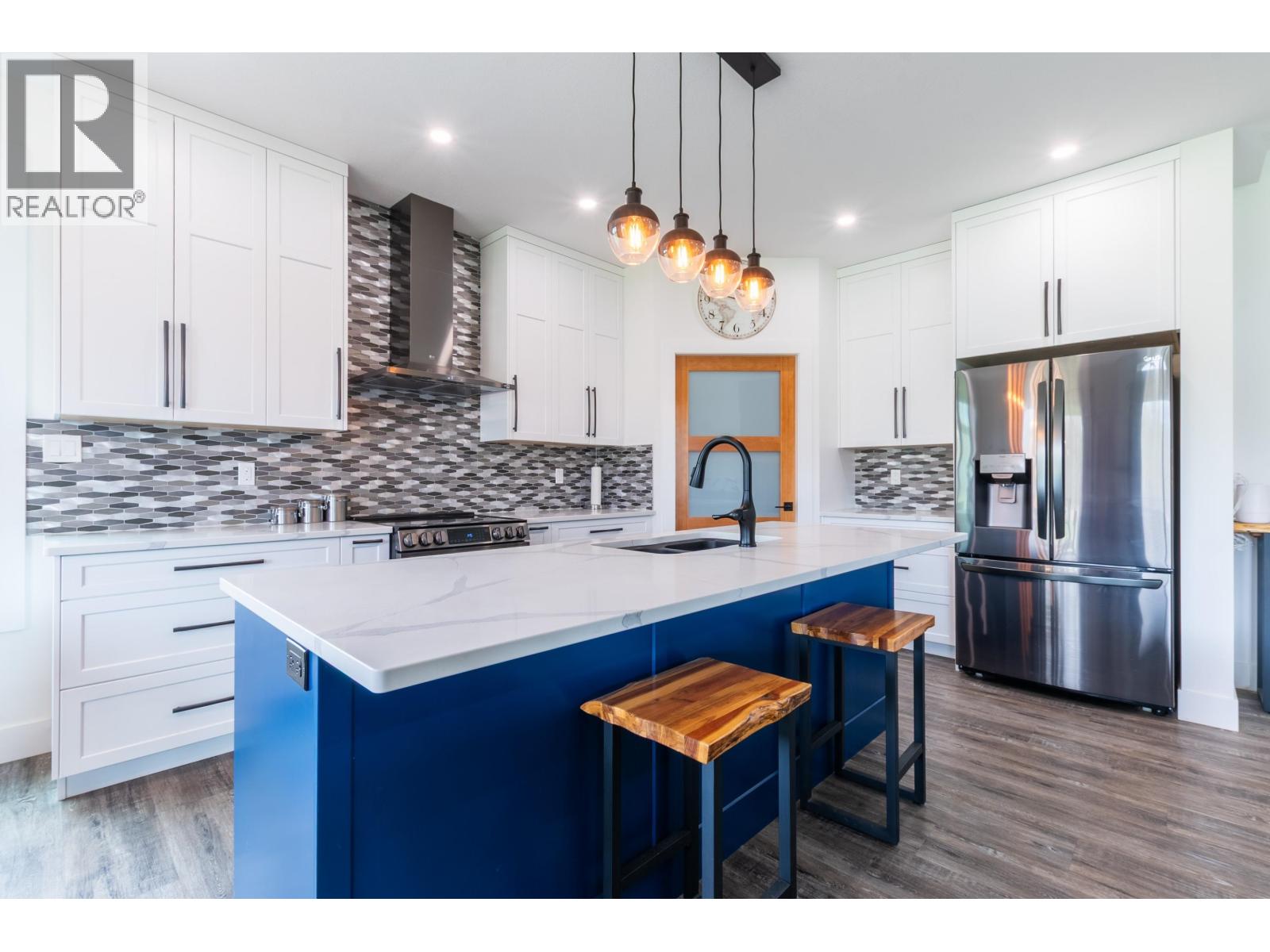 7400 TABORVIEW DRIVE - 12